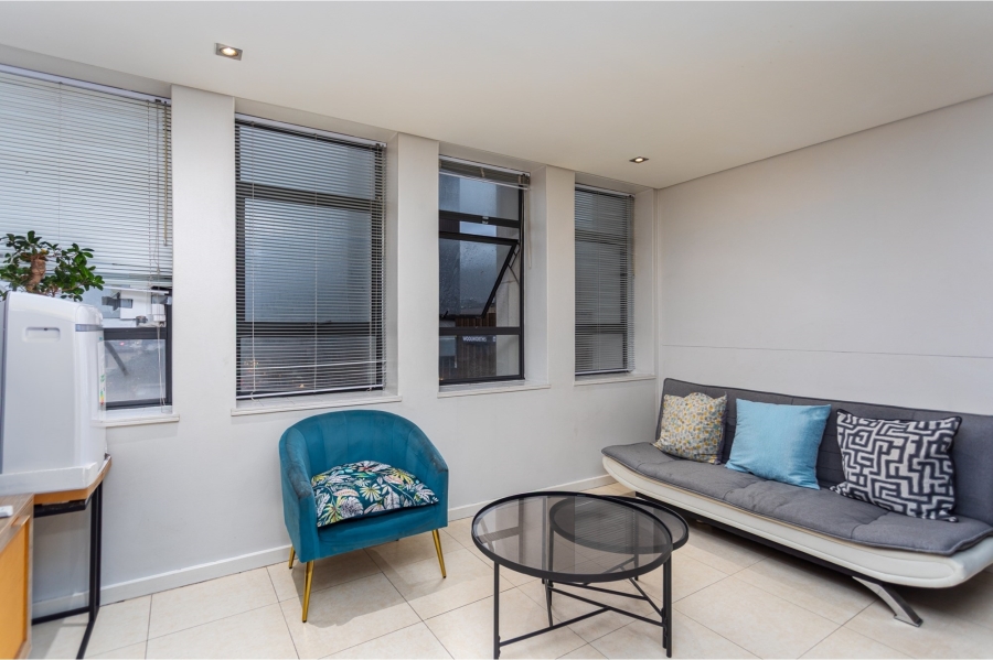 1 Bedroom Property for Sale in Cape Town City Centre Western Cape